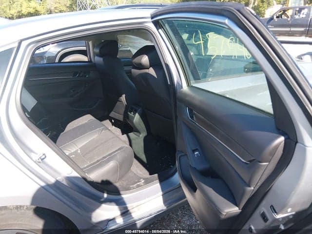 2018 HONDA ACCORD HYBRID EX-L 8