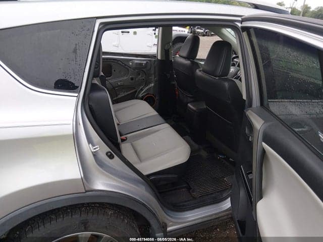 2017 TOYOTA RAV4 LIMITED 8