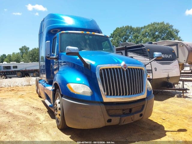 2019 INTERNATIONAL LT