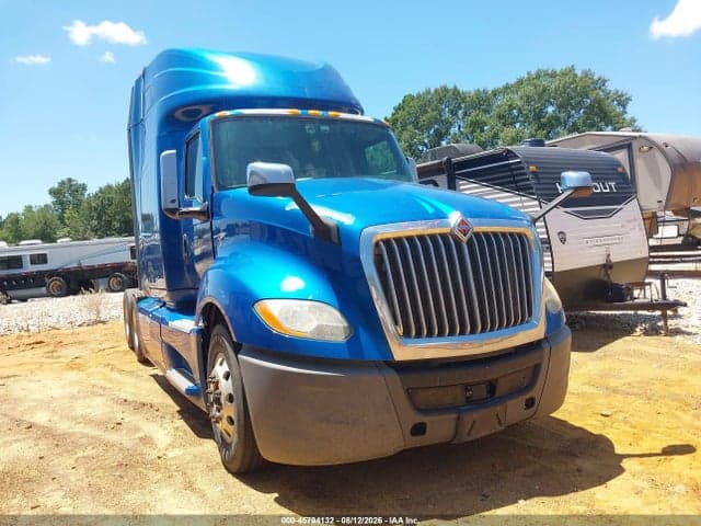 2019 INTERNATIONAL LT 17