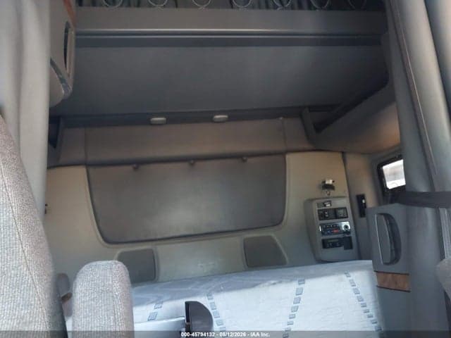 2019 INTERNATIONAL LT 7