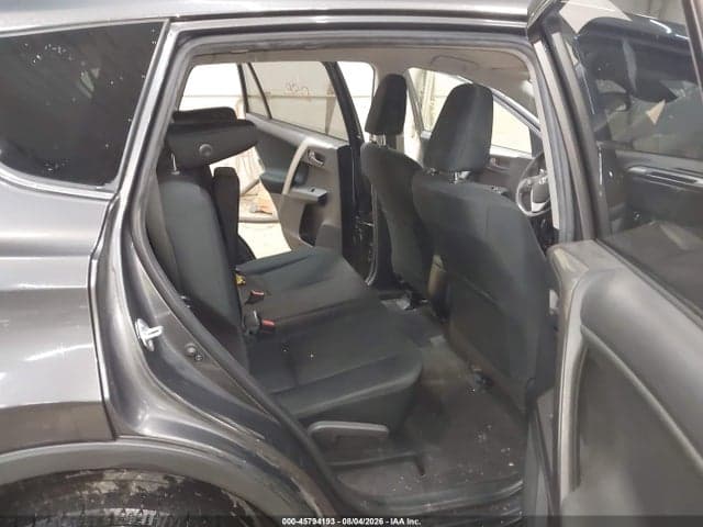 2018 TOYOTA RAV4 LE 8