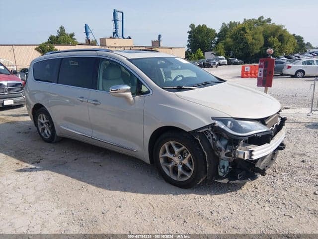 2019 CHRYSLER PACIFICA LIMITED 1