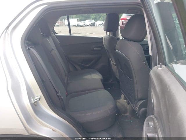 2017 CHEVROLET TRAX LS 8