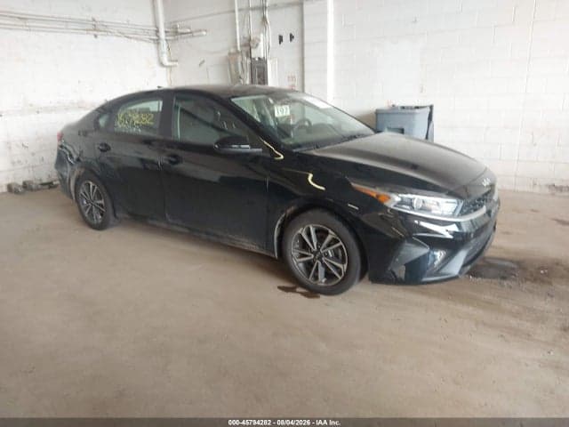 2022 KIA FORTE LXS