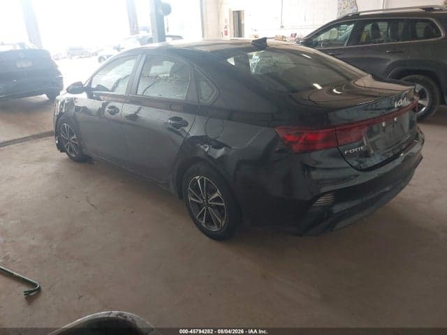 2022 KIA FORTE LXS 3