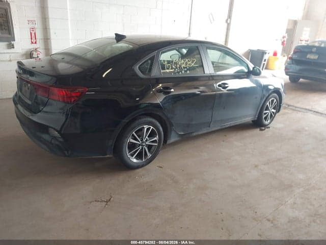 2022 KIA FORTE LXS 4