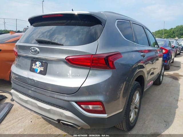 2019 HYUNDAI SANTA FE SE 4