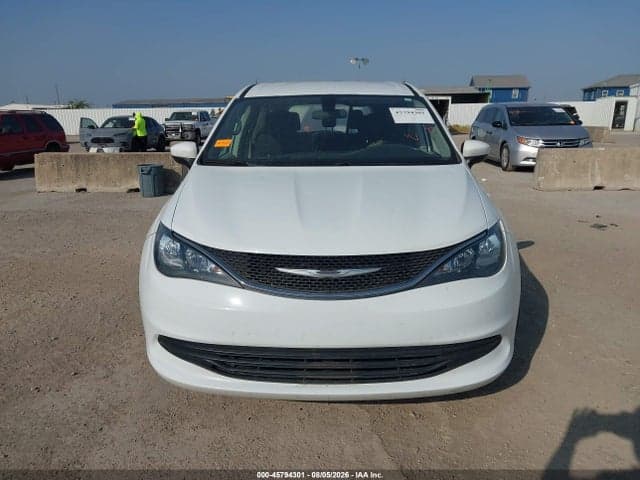 2018 CHRYSLER PACIFICA LX 12