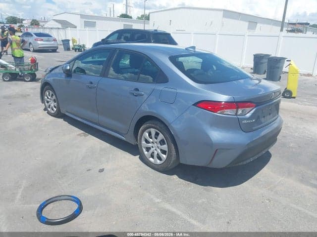 2024 TOYOTA COROLLA LE 3