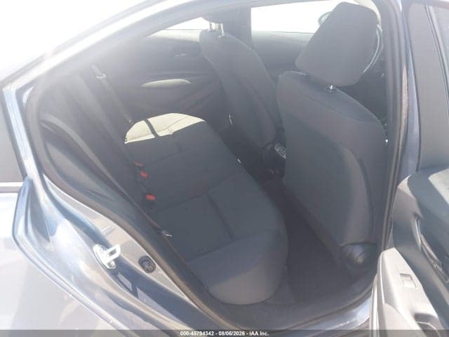 2024 TOYOTA COROLLA LE 8