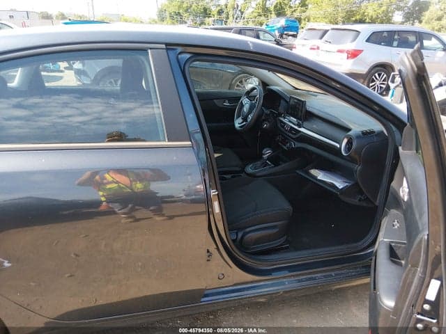 2019 KIA FORTE LXS 5