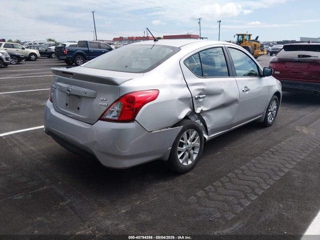 2018 NISSAN VERSA 1.6 SV 4