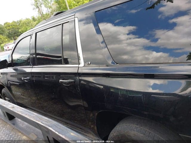 2017 CHEVROLET SUBURBAN LT 14