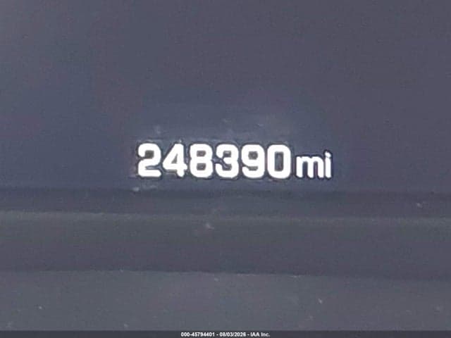 2017 CHEVROLET SUBURBAN LT 15