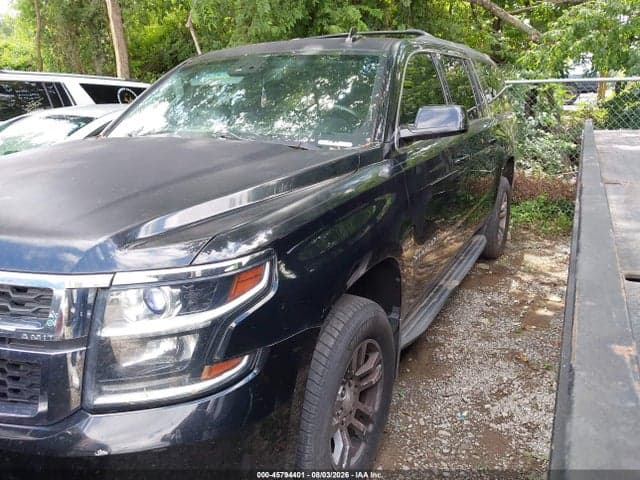 2017 CHEVROLET SUBURBAN LT 17