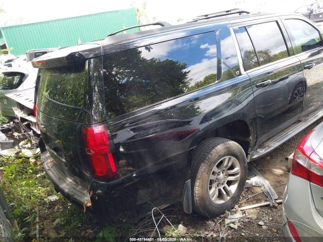 2017 CHEVROLET SUBURBAN LT 4