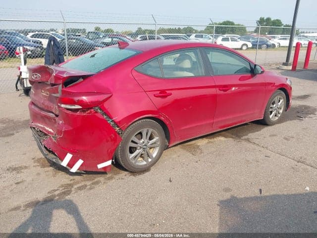 2017 HYUNDAI ELANTRA SE 4