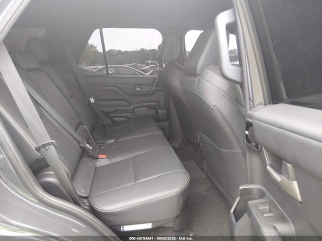 2025 TOYOTA 4RUNNER LIMITED 8