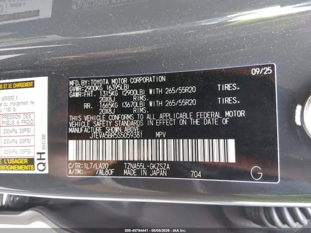 2025 TOYOTA 4RUNNER LIMITED 9