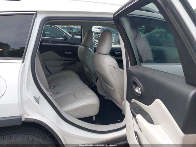 2019 JEEP CHEROKEE LIMITED 4X4 8
