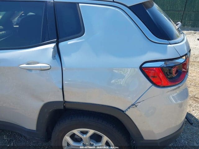 2024 JEEP COMPASS LATITUDE 4X4 17