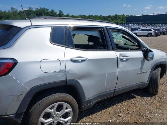 2024 JEEP COMPASS LATITUDE 4X4 18