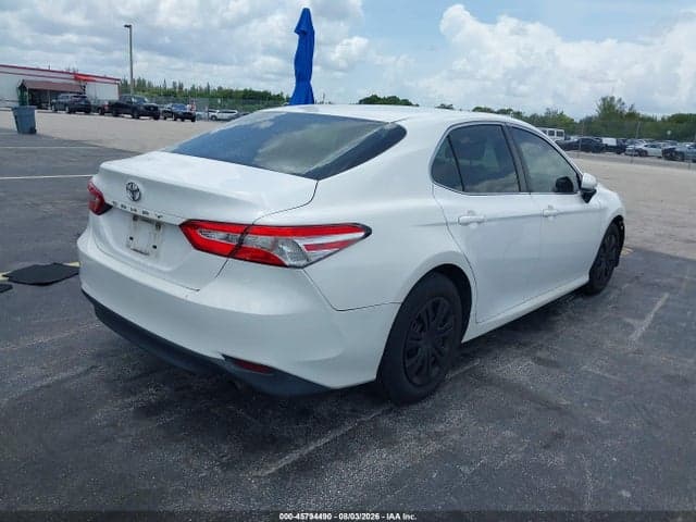 2018 TOYOTA CAMRY L 4