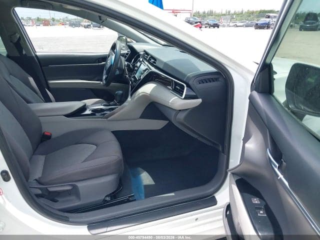 2018 TOYOTA CAMRY L 5
