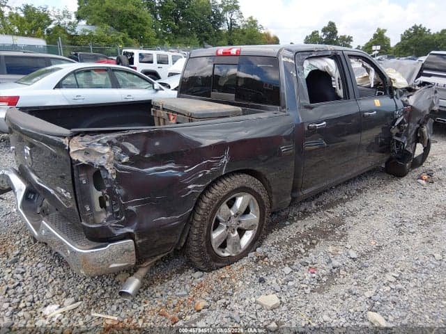 2017 RAM 1500 BIG HORN 4X4 5'7 BOX 4