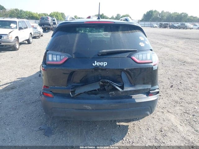2019 JEEP CHEROKEE LATITUDE FWD 17