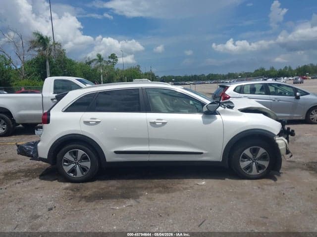 2018 KIA NIRO EX 14