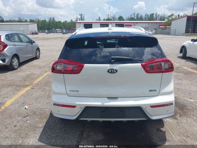 2018 KIA NIRO EX 17