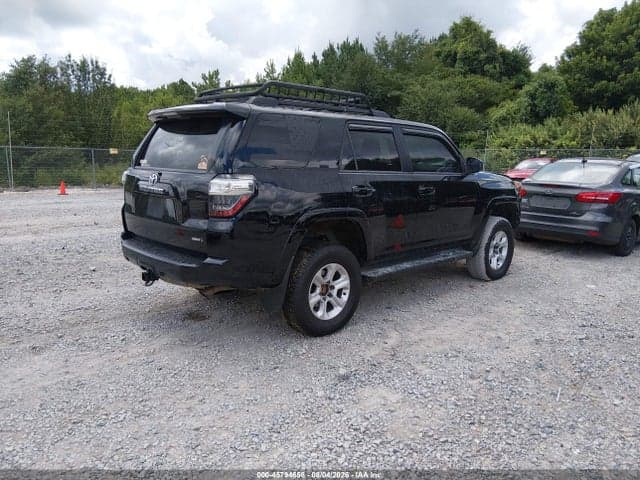 2017 TOYOTA 4RUNNER SR5 4