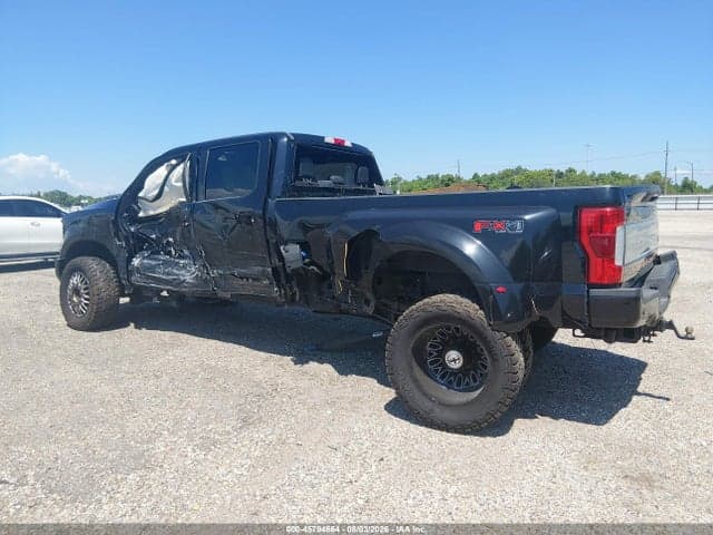 2019 FORD F-450 PLATINUM 13