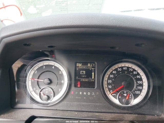 2017 RAM 1500 EXPRESS 4X2 5'7 BOX 7