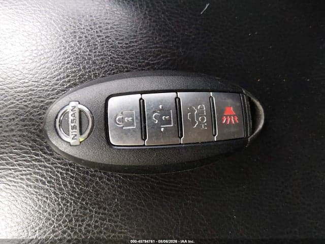 2018 NISSAN SENTRA SR 11