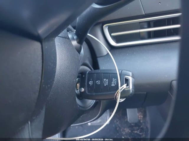 2025 HYUNDAI ELANTRA SE 11