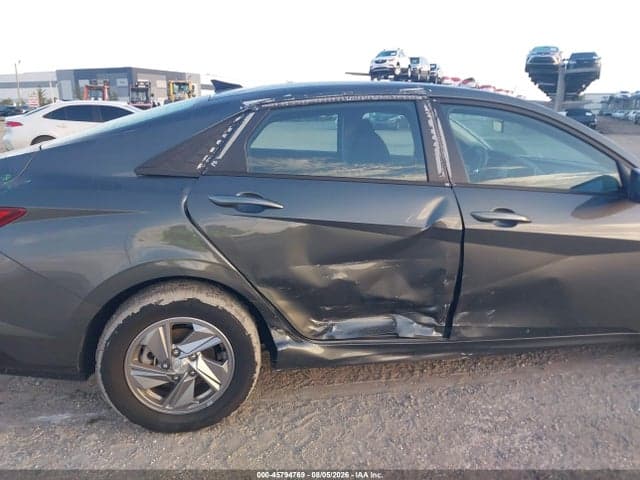 2025 HYUNDAI ELANTRA SE 6