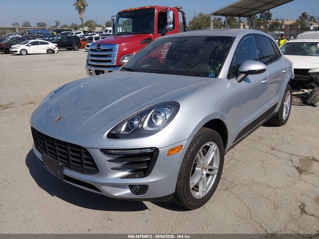 2018 PORSCHE MACAN 2