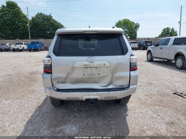 2021 TOYOTA 4RUNNER SR5 16