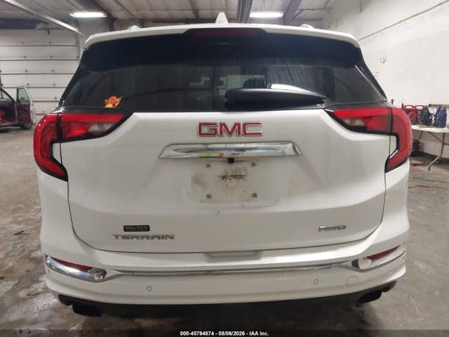 2018 GMC TERRAIN DENALI 16