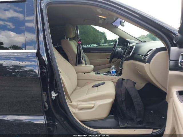 2020 JEEP GRAND CHEROKEE LAREDO E 4X4 5