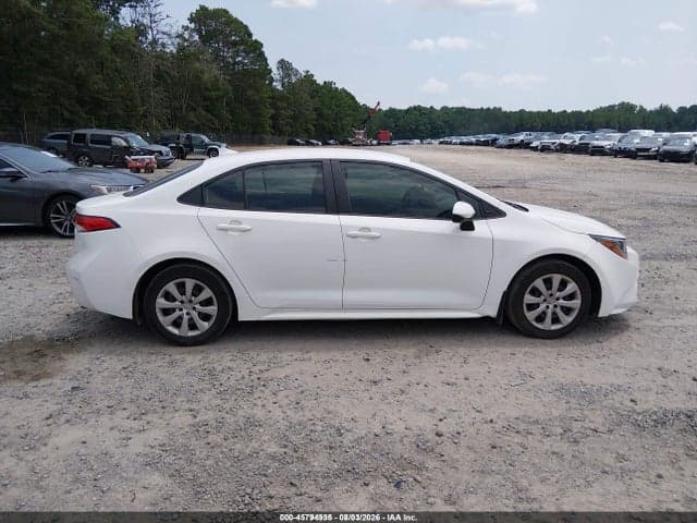 2025 TOYOTA COROLLA LE 13