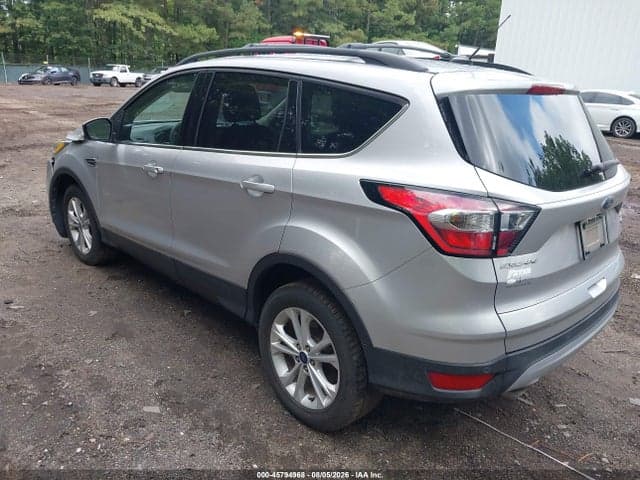 2017 FORD ESCAPE SE 3