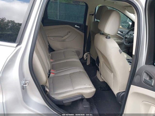2017 FORD ESCAPE SE 8