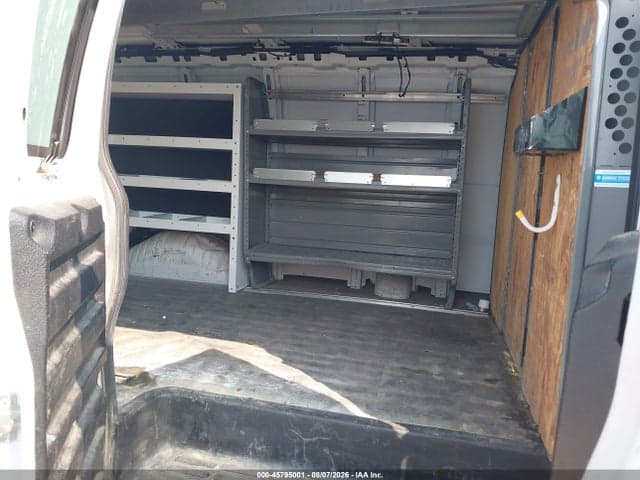2018 CHEVROLET EXPRESS 3500 WORK VAN 8
