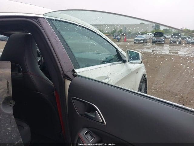 2018 MERCEDES-BENZ CLA 250 4MATIC 8
