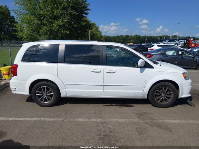 2017 DODGE GRAND CARAVAN SXT 13