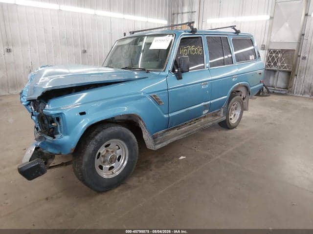 1984 TOYOTA LAND CRUISER FJ60 2